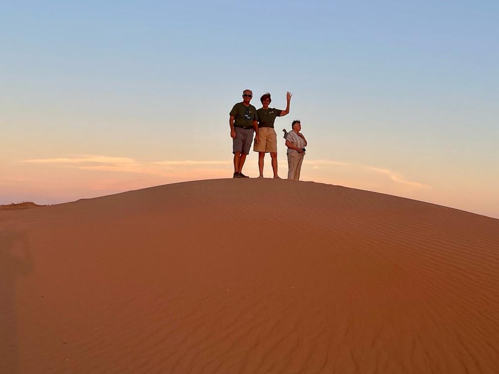2 Days Trekking + 4 Days Desert